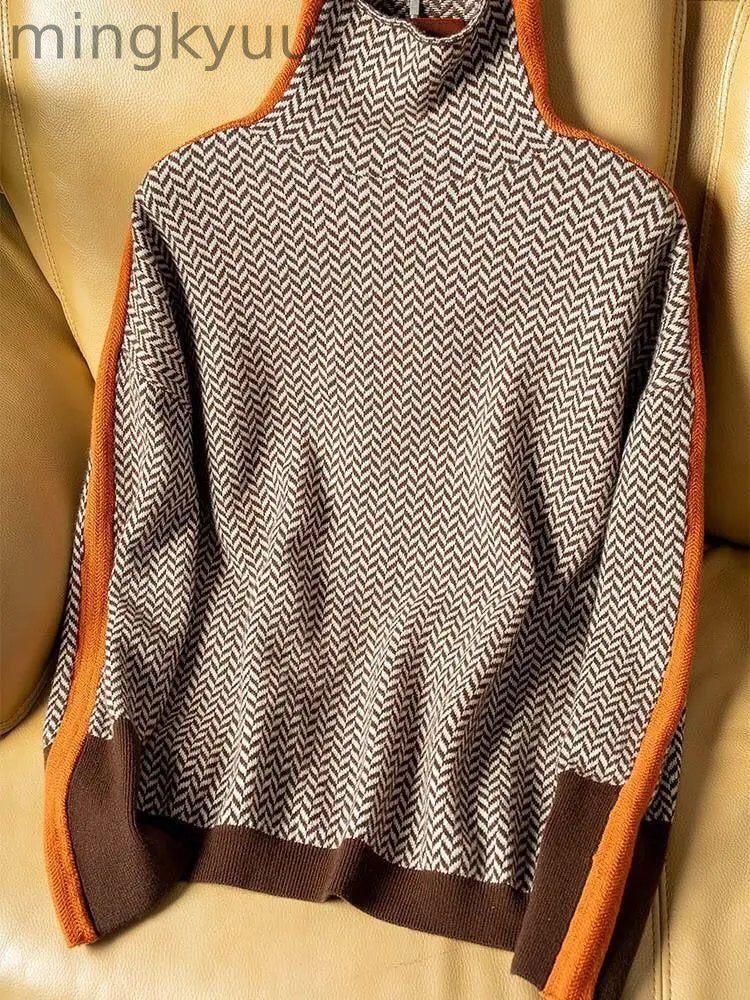 Mia - Striped Sweater