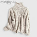 ELEGANT SWEATER WITH LUXURIOUS WARMTH