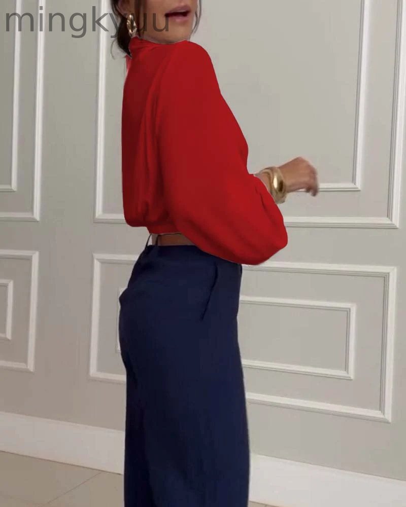 Trendy Lantern Sleeve Blouse with Solid V-Neck
