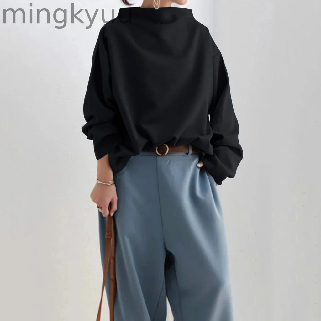 HIGH-NECK SOFT KNIT TOP