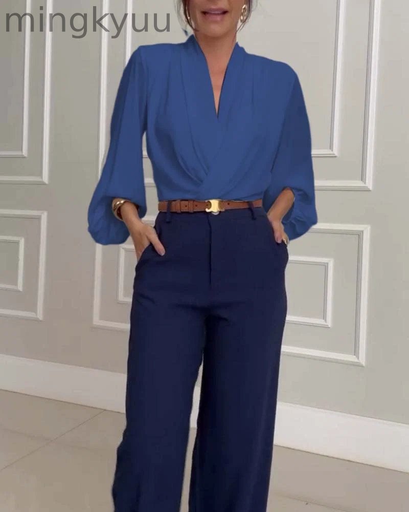 Trendy Lantern Sleeve Blouse with Solid V-Neck