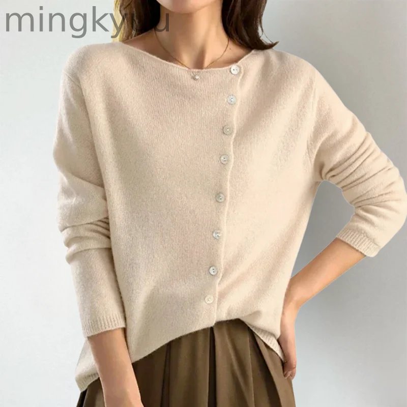 Rosa - Elegant Cardigan