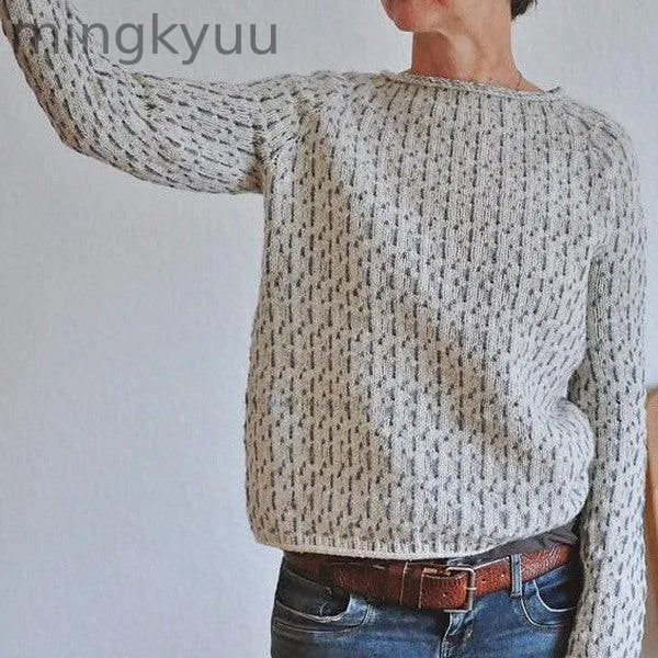 GREY BOATNECK SWEATER